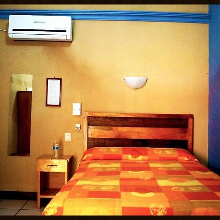 Hotel Donaji Santo Domingo Tehuantepec Exterior foto